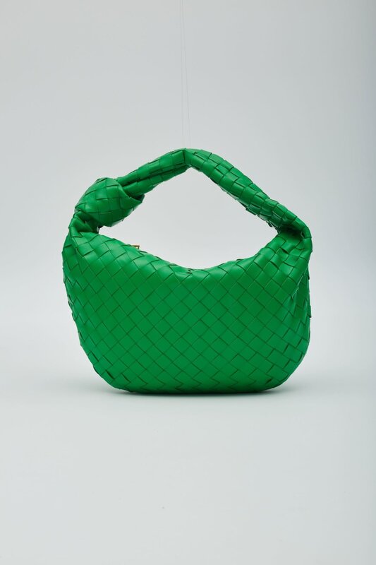 BOTTEGA VENETA GREEN INTRECCIATO LEATHER THE JODIE HANDBAG TEEN