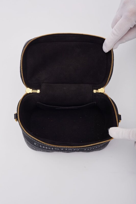 CHRISTIAN DIOR DIOR LAMBSKIN CANNAGE SMALL DIORTRAVEL VANITY CASE BLACK