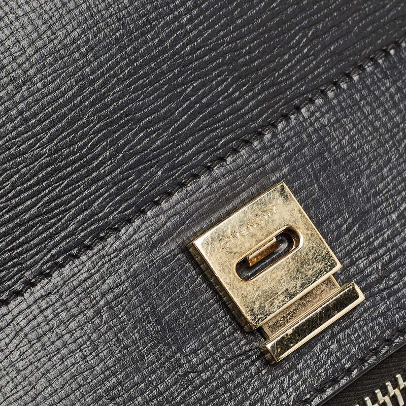 TEXTURED CALFSKIN BLACK PANDORA BOX CROSSBODY BAG