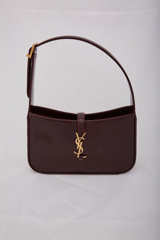 SAINT LAURENT SAINT LAURENT PATENT LE 5 À 7 HOBO BAG DARK RED WINE GOLD METAL