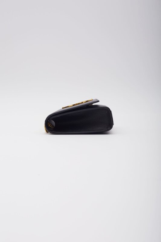 SAINT LAURENT SAINT LAURENT GRAIN DE POUDRE BLACK KATE CHAIN BAG MEDIUM 449890