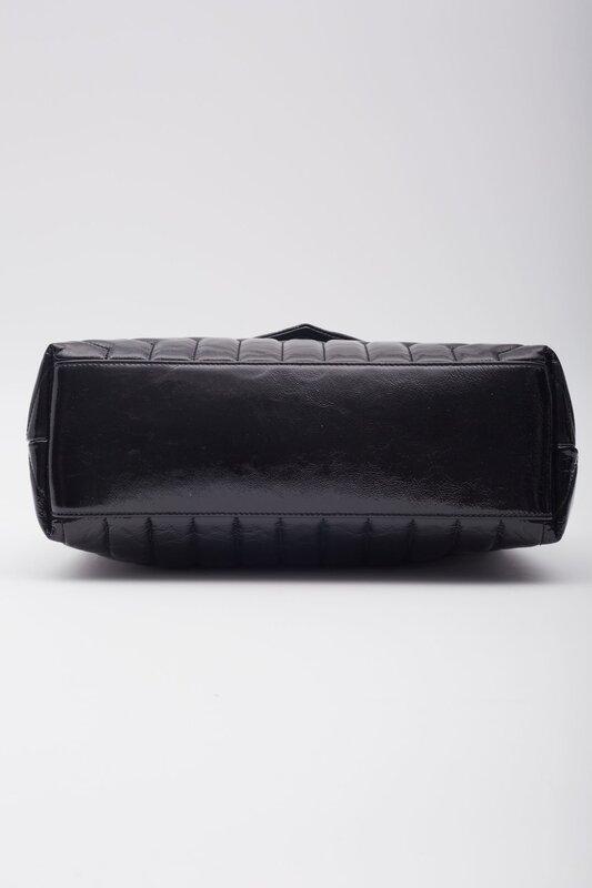 SAINT LAURENT SAINT LAURENT PATENT BLACK MONOGRAM LOULOU SHOULDER BAG MEDIUM
