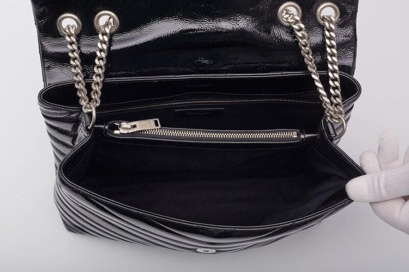 SAINT LAURENT PATENT BLACK MONOGRAM LOULOU SHOULDER BAG MEDIUM