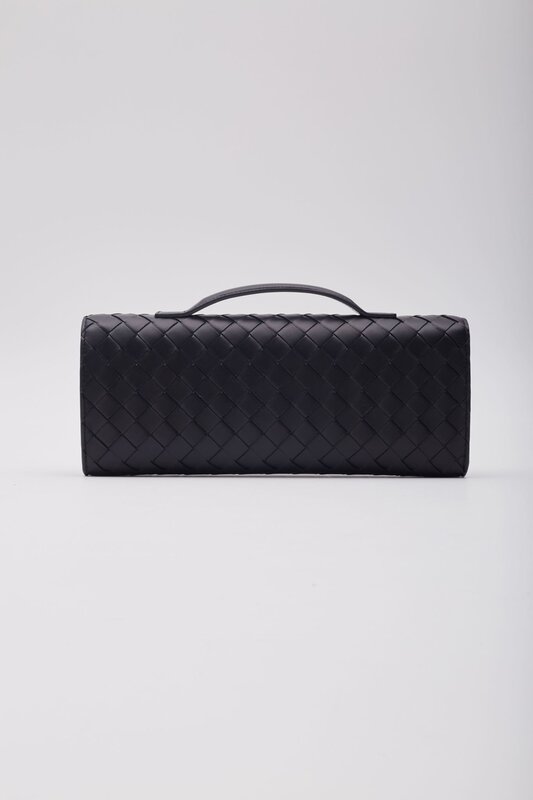 BOTTEGA VENETA BOTTEGA VENETA BLACK LEATHER ANDIAMO LONG CLUTCH BAG