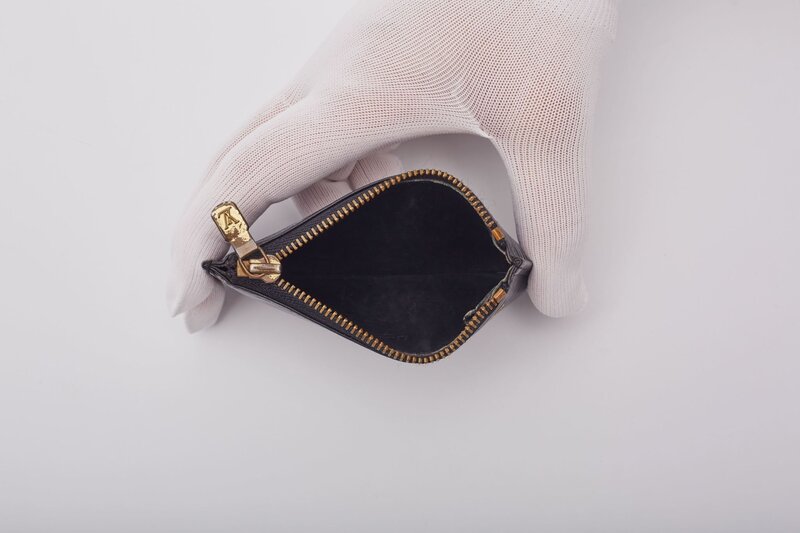 LOUIS VUITTON LOUIS VUITTON EPI LEATHER BLACK POCHETTE CLES COIN POUCH