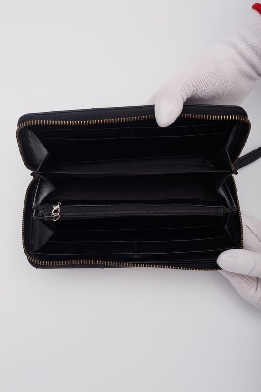 GUCCI GUCCI GG MARMONT MATELASSE ZIP AROUND WALLET