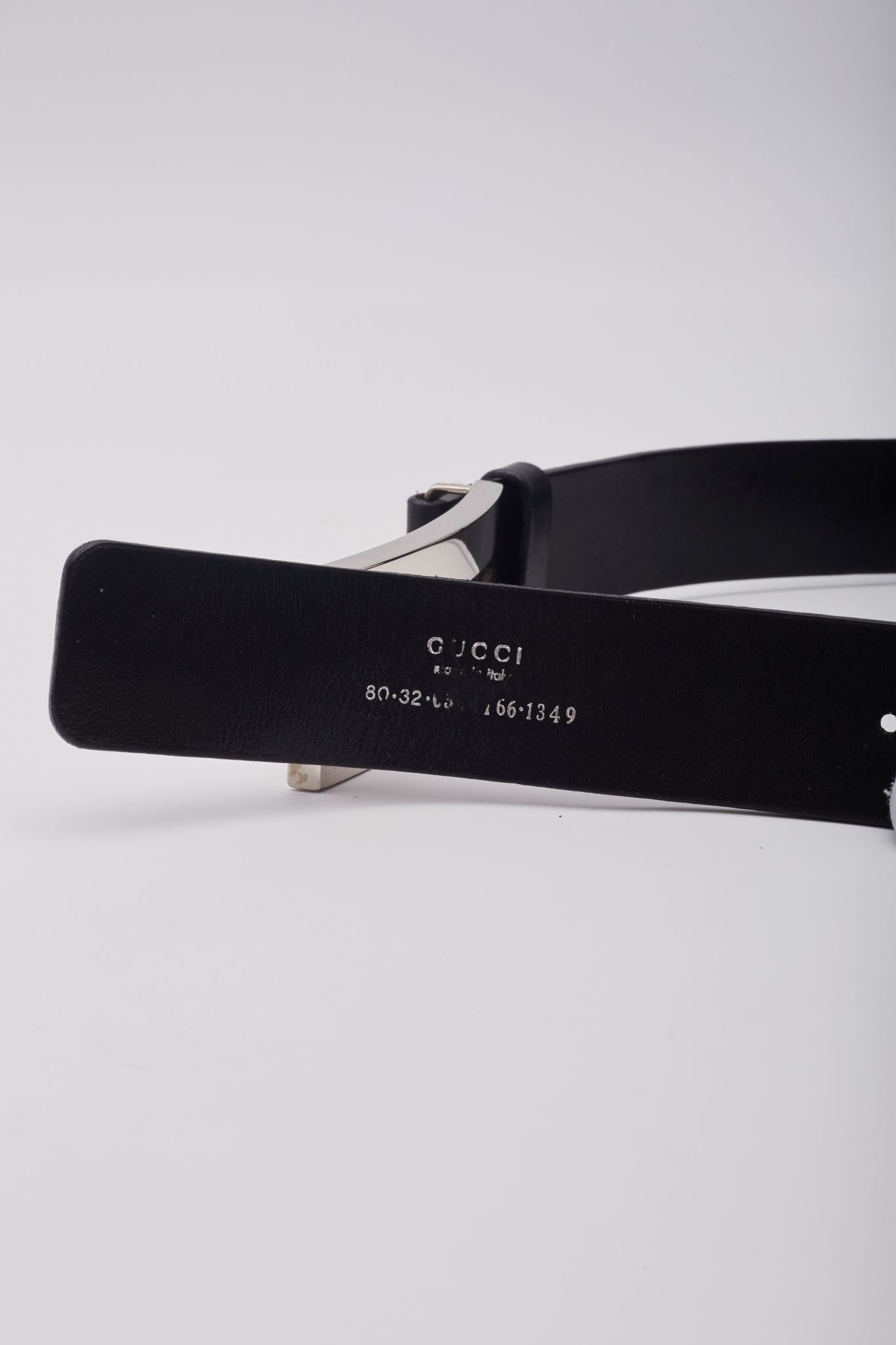 gucci-vintage-tom-ford-black-leather-narrow-g-belt - CRTBLNCHSHP gucci-vintage-tom-ford-black-leather-narrow-g-belt - CRTBLNCHSHP