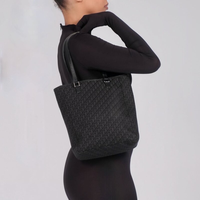 CHRISTIAN DIOR DIOR BLACK MONOGRAM DIORISSIMO TOTE BAG