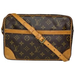 LOUIS VUITTON LOUIS VUITTON MONOGRAM TROCADERO CROSSBODY BAG