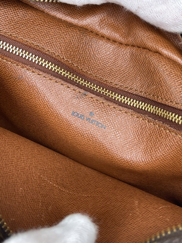LOUIS VUITTON LOUIS VUITTON MONOGRAM TROCADERO CROSSBODY BAG