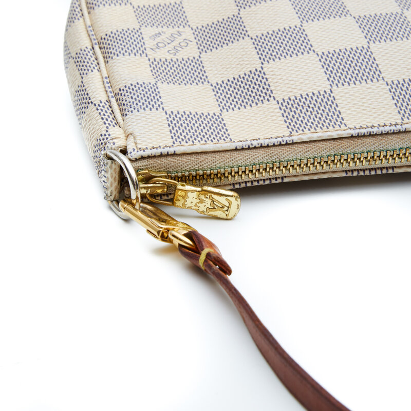LOUIS VUITTON LOUIS VUITTON DAMIER AZUR POCHETTE ACCESSORIES BAG