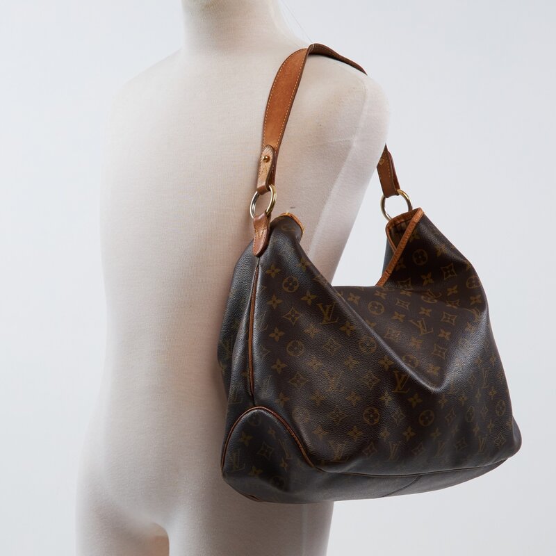 LOUIS VUITTON LOUIS VUITTON MONOGRAM DELIGHTFUL MM HOBO BAG
