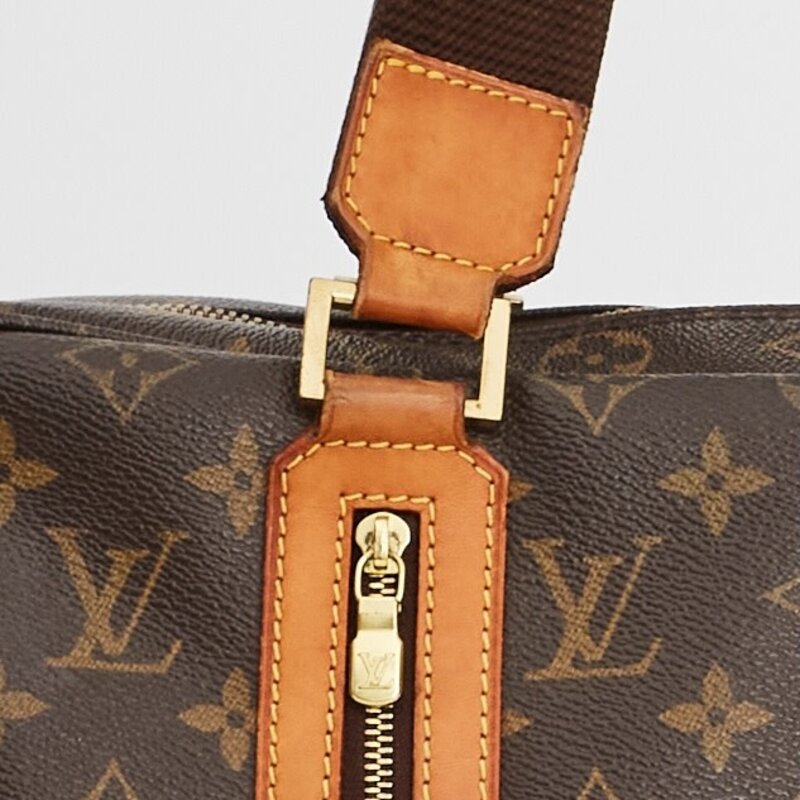 LOUIS VUITTON LOUIS VUITTON MONOGRAM SAC BOSPHORE MESSENGER DOCUMENT BAG