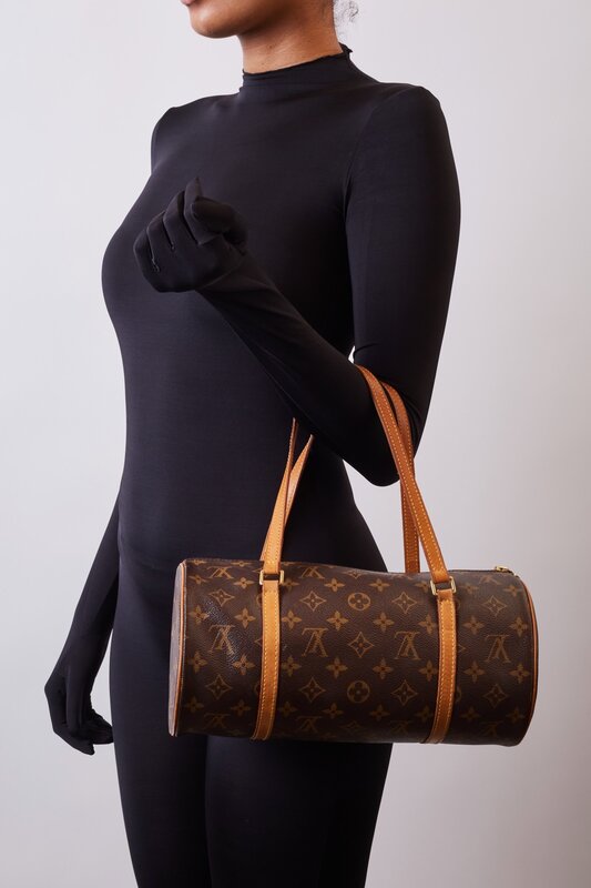 LOUIS VUITTON LOUIS VUITTON VINTAGE MONOGRAM PAPILLON 30 BARREL BAG