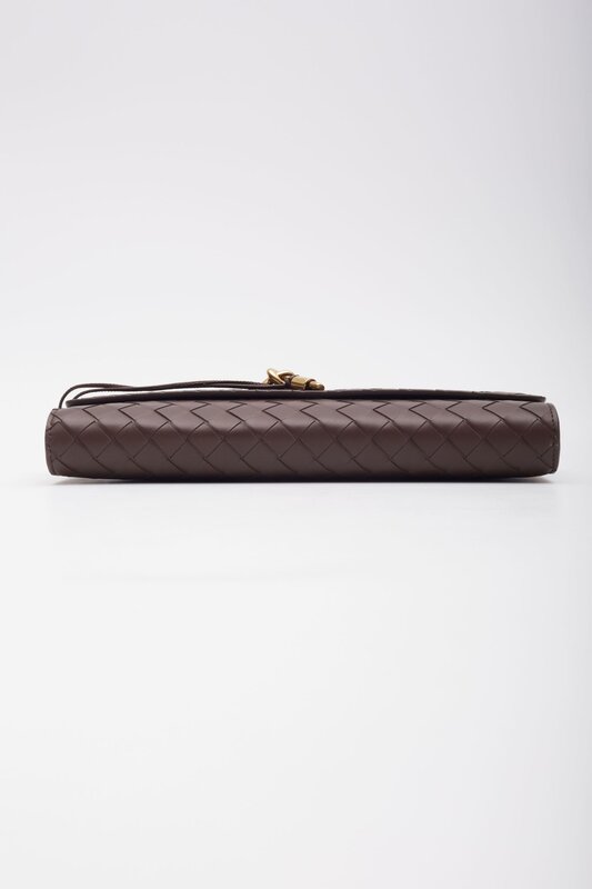 BOTTEGA VENETA BOTTEGA VENETA BROWN LEATHER ANDIAMO LONG CLUTCH BAG