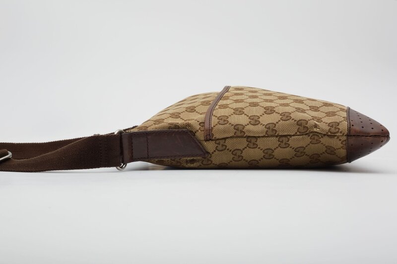 GUCCI GUCCI MONOGRAM PERFORATED FLAT MESSENGER BAG EBONY