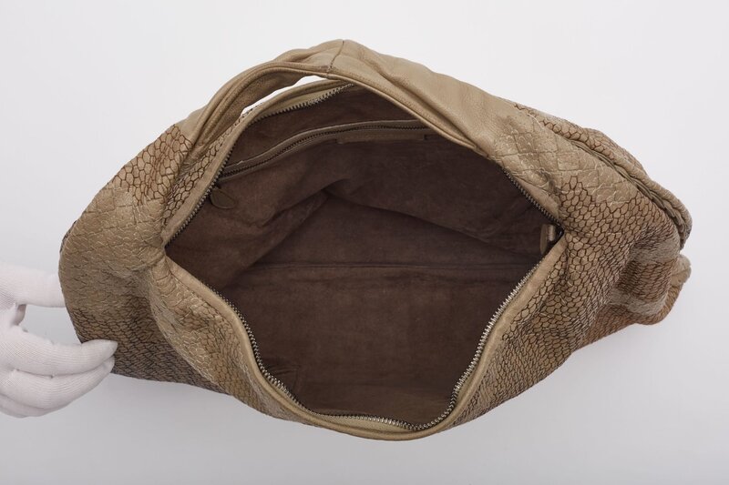 BOTTEGA VENETA BOTTEGA VENETA NAPPA INTRECCIATO EMBROIDERED MAXI HOBO BAG
