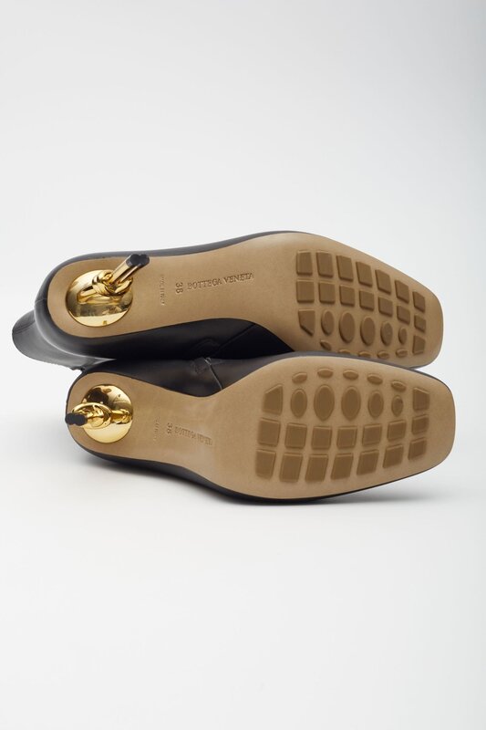 BOTTEGA VENETA BOTTEGA VENETA GOLD ANKLE BOOTIE GOLD KNOT HEELS