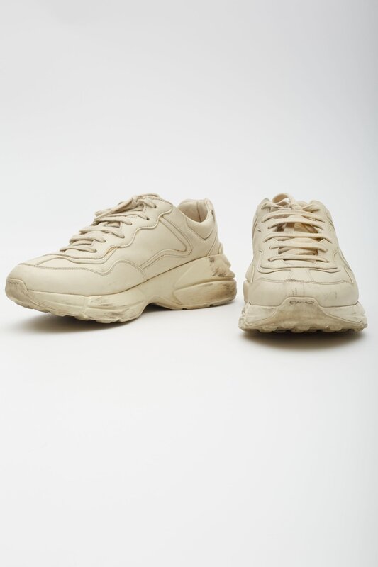 GUCCI GUCCI IVORY LEATHER RHYTON WEB SNEAKERS (US 9)