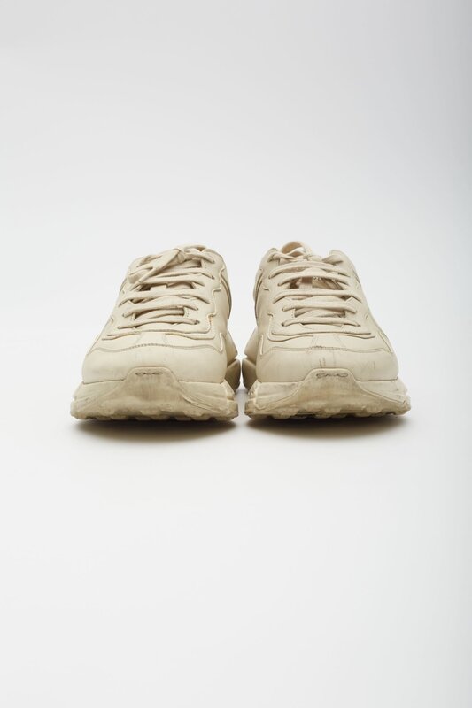 GUCCI GUCCI IVORY LEATHER RHYTON WEB SNEAKERS (US 9)