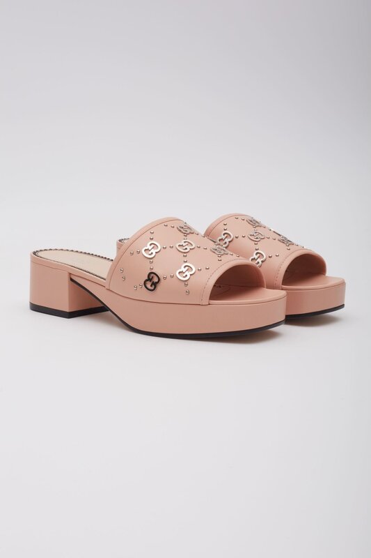 GUCCI GUCCI STUDS PERFECT PINK 40MM PLATFORM SANDALS