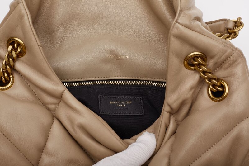 SAINT LAURENT SAINT LAURENT BEIGE LOULOU PUFFER SHOULDER BAG (PRE LOVED)