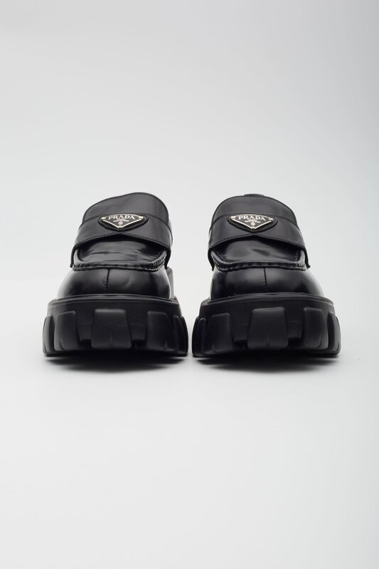 BCBG PRADA BRUSHED LEATHER BLACK MONOLITH LOAFER WOMENS