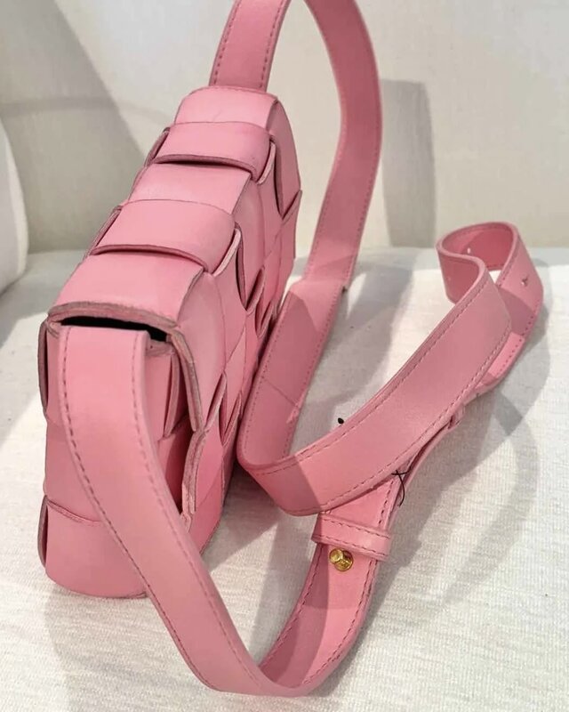 BOTTEGA VENETA BOTTEGA VENETA PINK LEATHER INTRECCIATO MAXI CASSETTE BAG