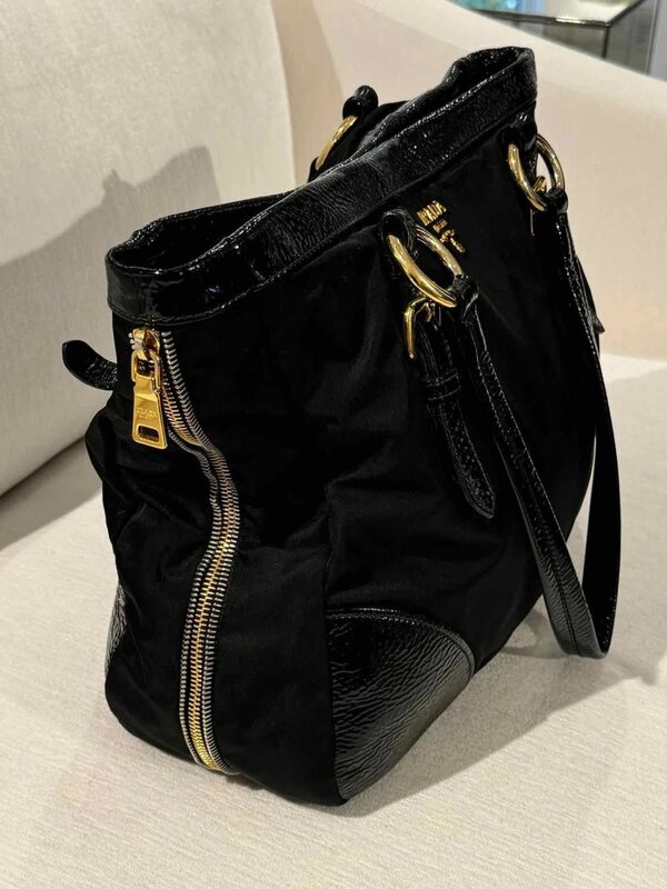 PRADA PRADA NYLON PATENT LEATHER CORNERS ZIP TOTE BAG LARGE