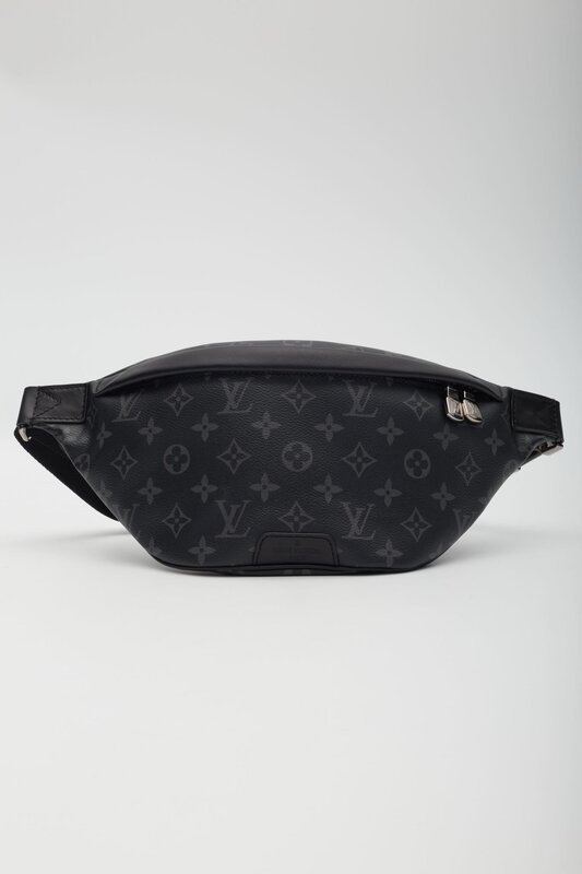 LOUIS VUITTON LOUIS VUITTON MONOGRAM ECLIPSE DISCOVERY BUMBAG PM