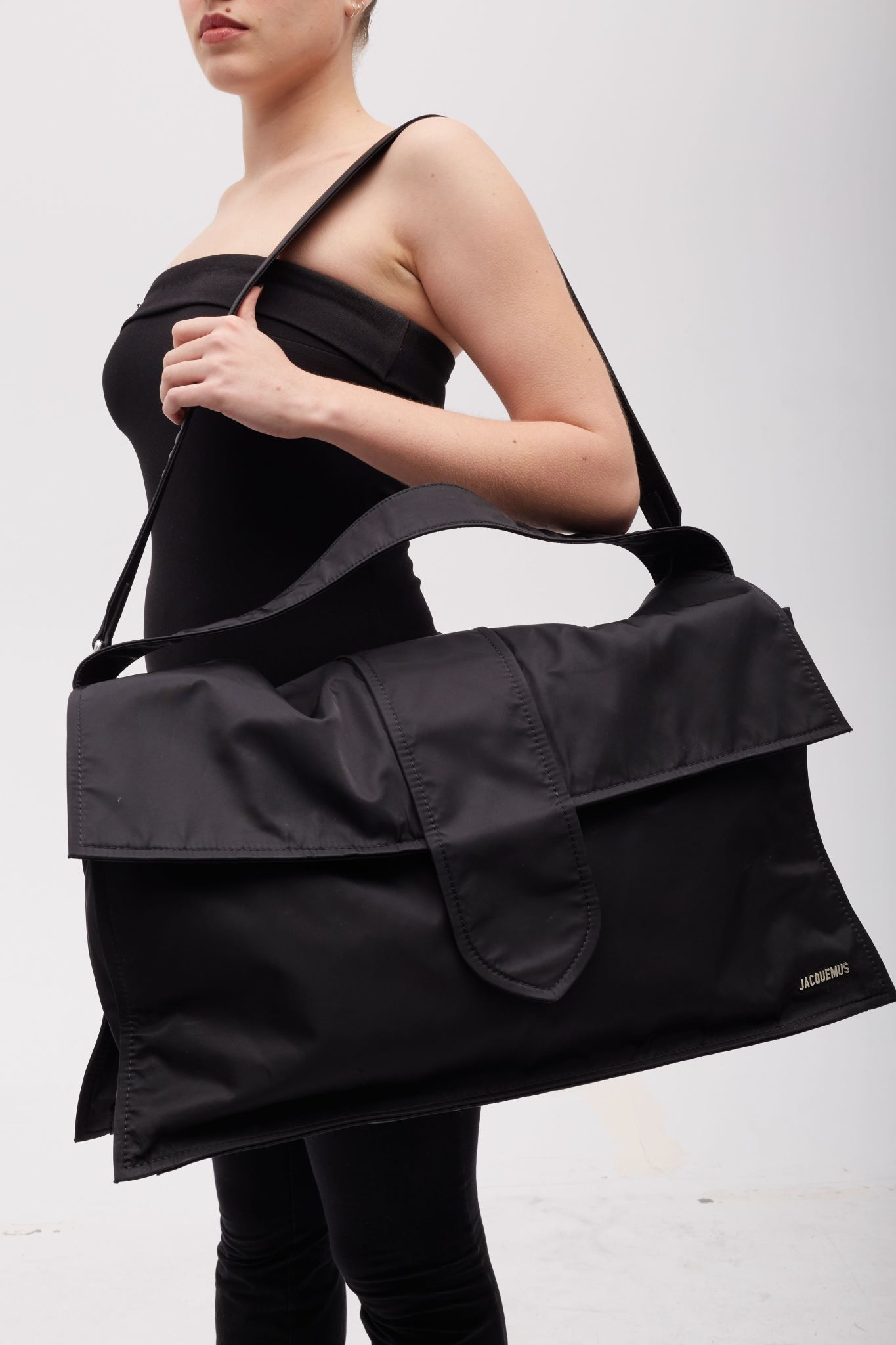 JACQUEMUS LE BAMBINO DE VOYAGE TRAVEL BAG XL - CRTBLNCHSHP
