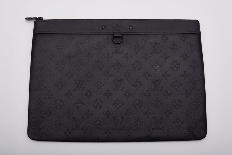 LOUIS VUITTON LOUIS VUITTON CALFSKIN MONOGRAM BLACK SHADOW DISCOVERY POCHETTE BAG