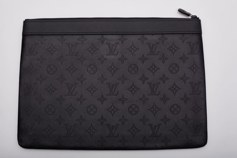LOUIS VUITTON LOUIS VUITTON CALFSKIN MONOGRAM BLACK SHADOW DISCOVERY POCHETTE BAG