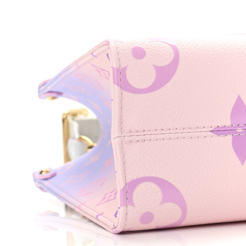 LOUIS VUITTON LOUIS VUITTON ONTHEGO SUNRISE PASTEL MULTICOLORED TOTE BAG