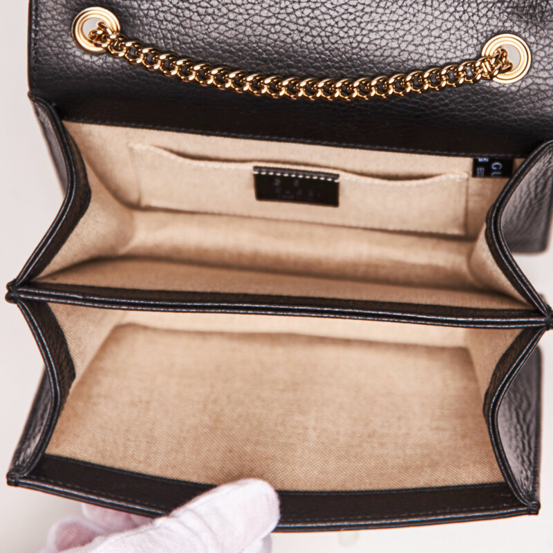 GUCCI GUCCI DOLLAR CALFSKIN INTERLOCKING GG SMALL SHOULDER BAG BLACK