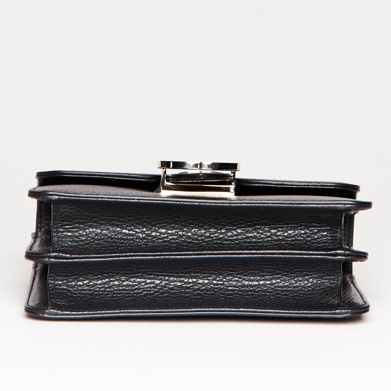 GUCCI GUCCI DOLLAR CALFSKIN INTERLOCKING GG SMALL SHOULDER BAG BLACK