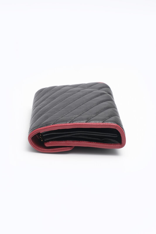 GUCCI GUCCI DOUBLE G MARMONT MINI  WALLET ON  CHAIN TORCHON  BLACK