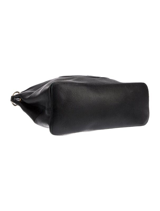 GUCCI GUCCI BLACK TEXTURED LEATHER SOHO HOBO BAG