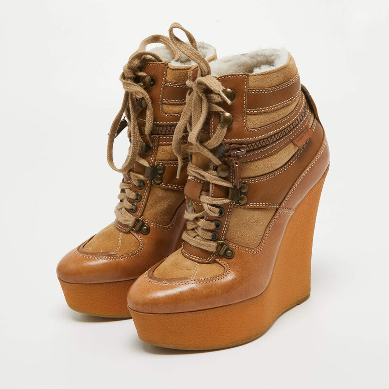 BURBERRY CAMEL LEATHER SHEARLING PLATFORM WEDGES (US 8)