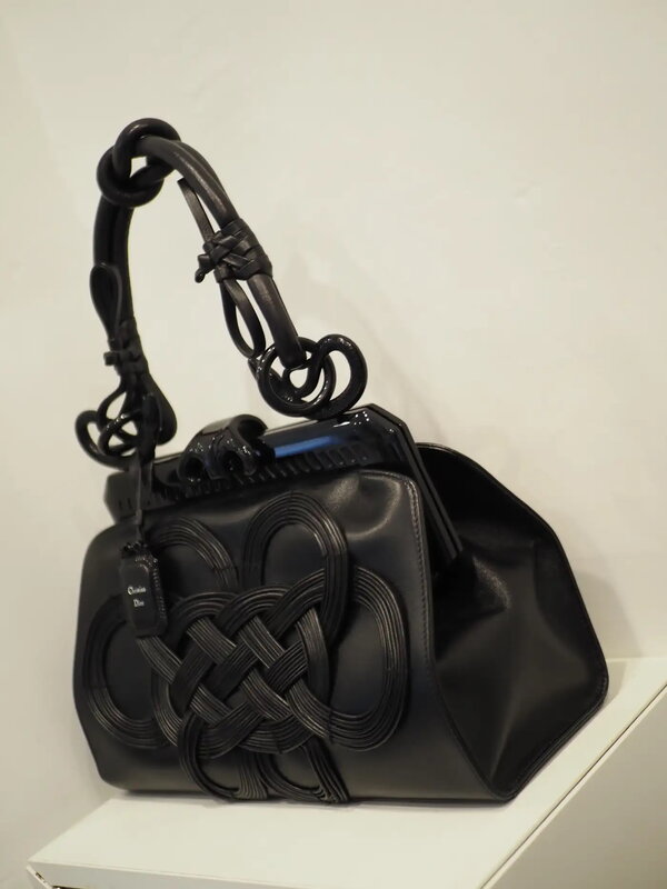 CHRISTIAN DIOR CHRISTIAN DIOR JAPANESE BLACK LEATHER SAMOURAI 1947 KNOT BAG