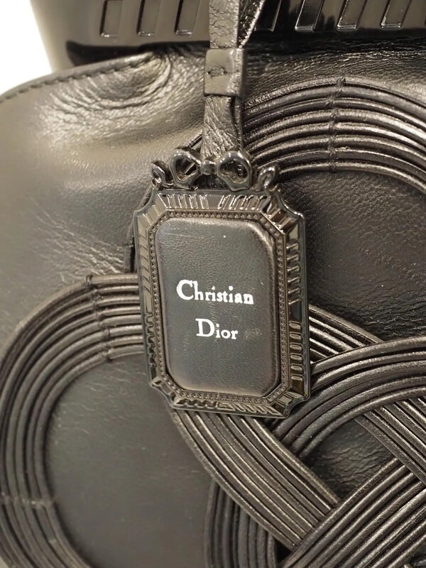 CHRISTIAN DIOR CHRISTIAN DIOR JAPANESE BLACK LEATHER SAMOURAI 1947 KNOT BAG