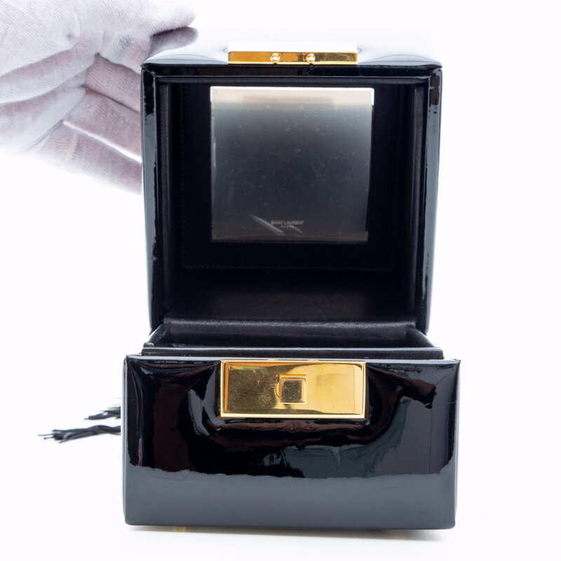 SAINT LAURENT SAINT LAURENT BLACK PATENT CUBE BAG WRISTLET