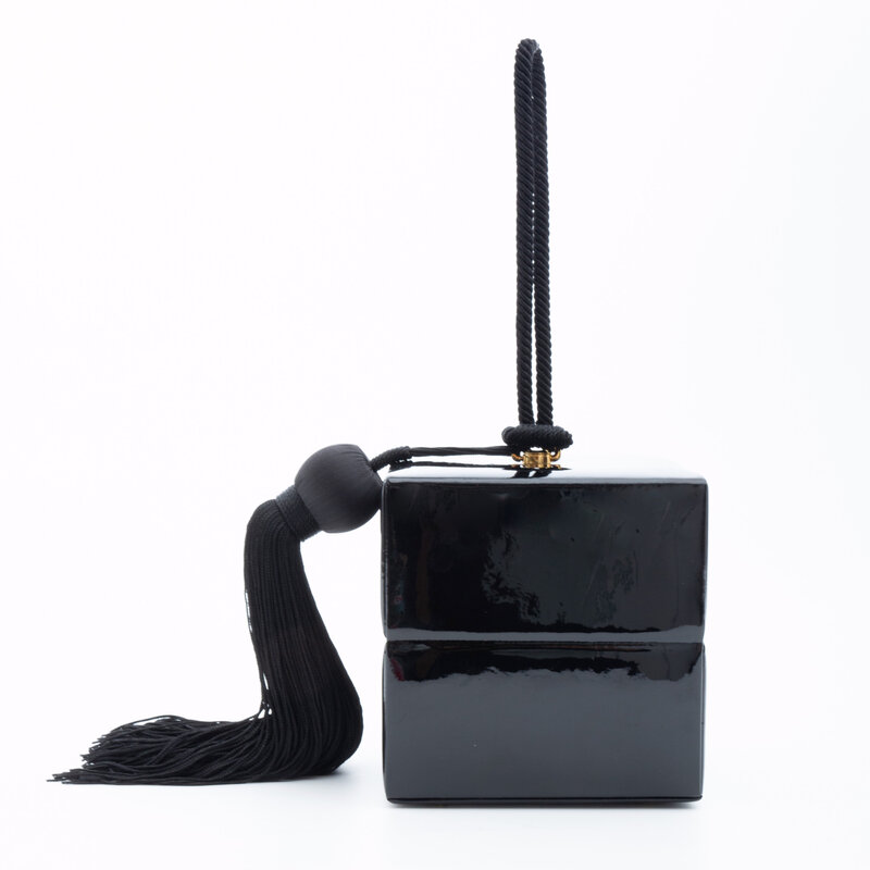 SAINT LAURENT SAINT LAURENT BLACK PATENT CUBE BAG WRISTLET