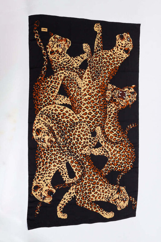 YVES SAINT LAURENT YVES SAINT LAURENT OVERSIZED PROWL OF LEOPARDS SHAWL