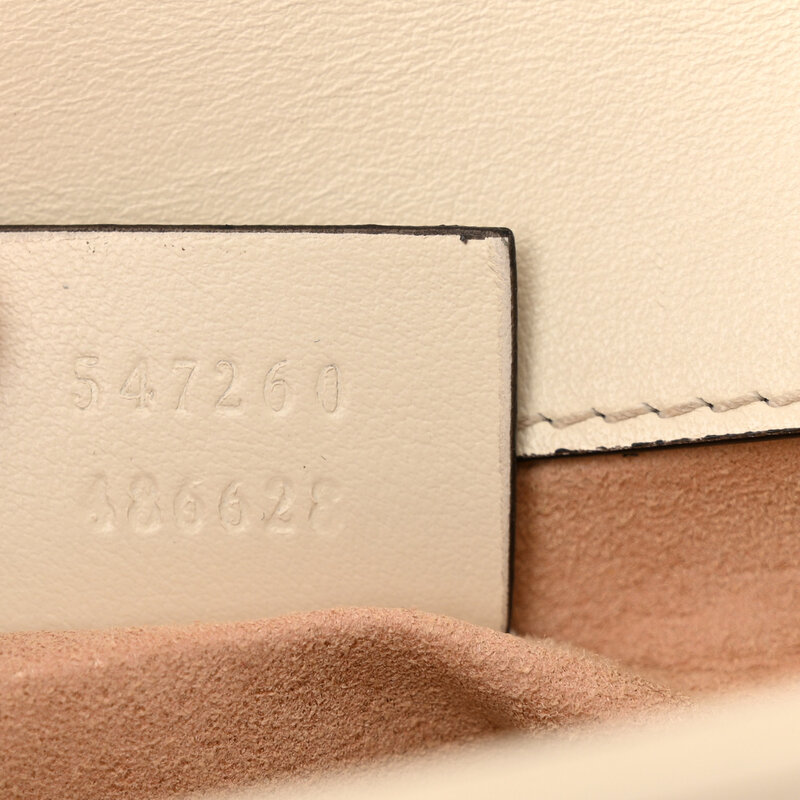 GUCCI GUCCI GG MARMONT CALFSKIN MATELASSE SHOULDER BAG WHITE MINI