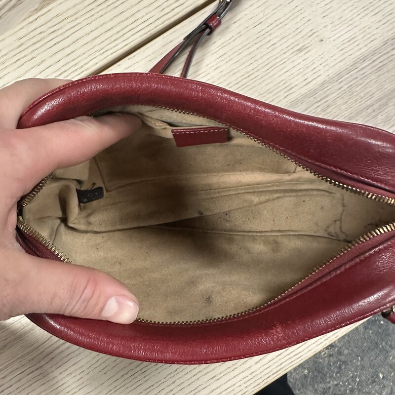 GUCCI GUCCI MONOGRAM SMALL GG MARMONT SHOULDER BAG BEIGE RED