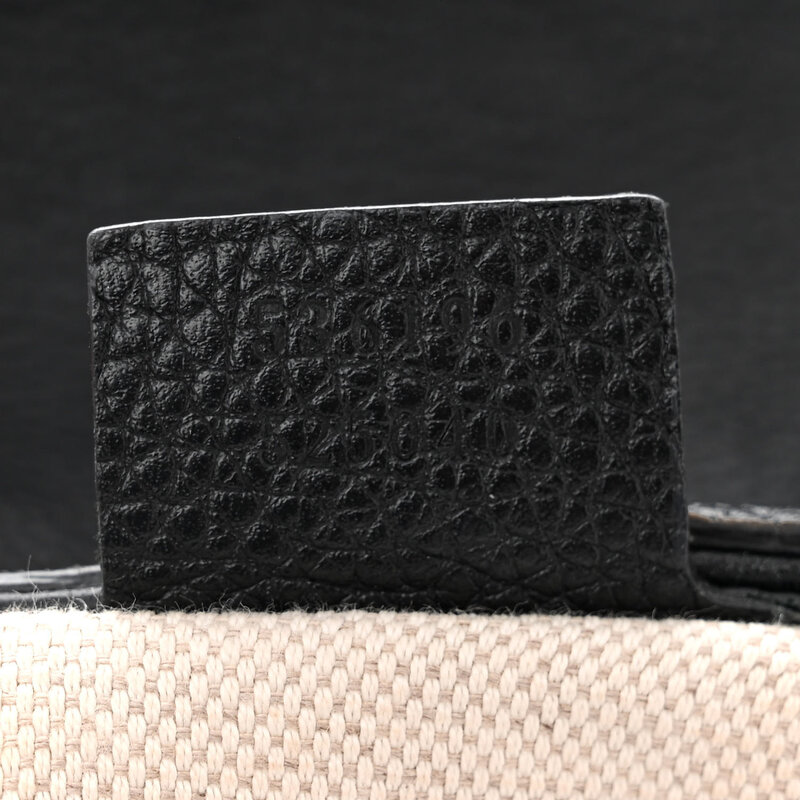 GUCCI GUCCI PEBBLED CALFSKIN BLACK SOHO CHAIN SHOULDER BAG MEDIUM