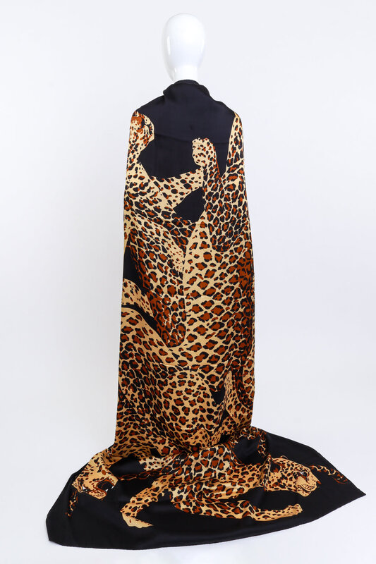 YVES SAINT LAURENT YVES SAINT LAURENT OVERSIZED PROWL OF LEOPARDS SHAWL