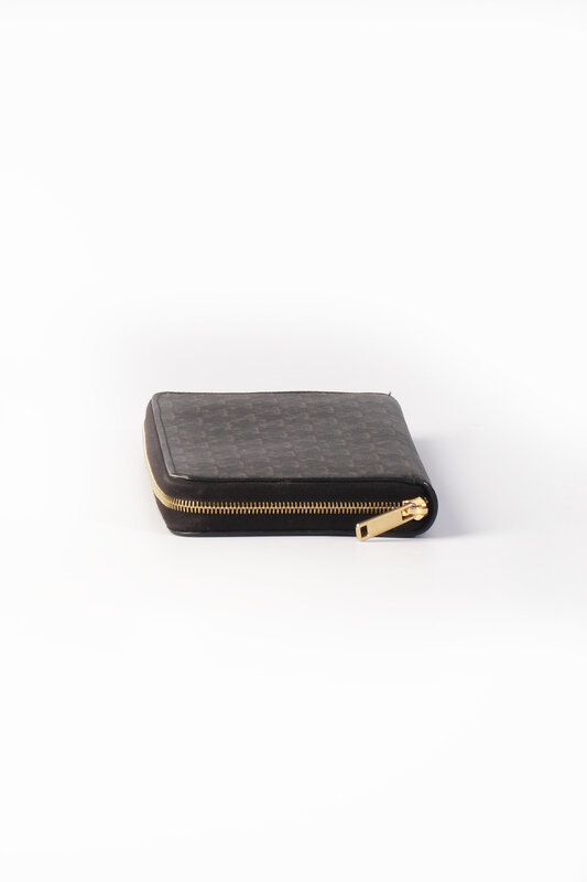 CELINE CELINE TRIOMPHE WALLET LOGO PRINTED FULL ZIPPER