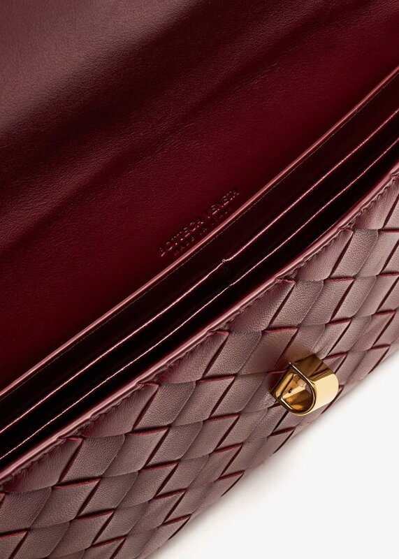 BOTTEGA VENETA BOTTEGA VENETA BURGUNDY LEATHER ANDIAMO LONG CLUTCH BAG